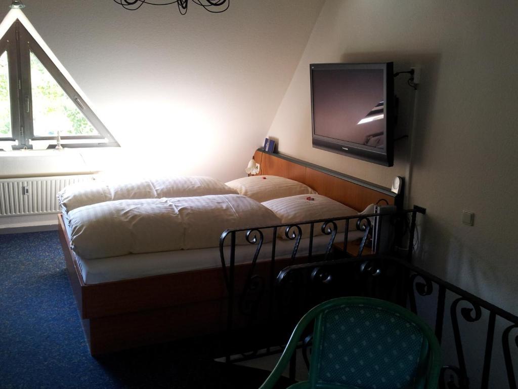 Altes Zollhaus Am Klinikum Hotel Любек Стая снимка